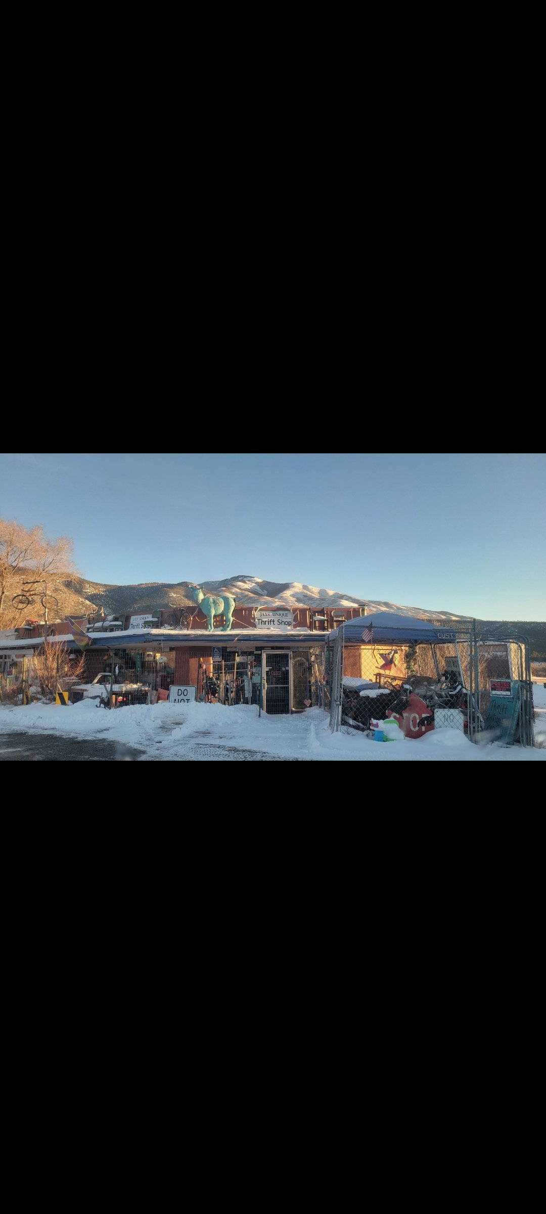 Jay’s Unique Thrift